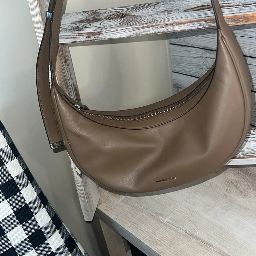 Michael Kors Brown Leather Shoulder/crossbody Bag